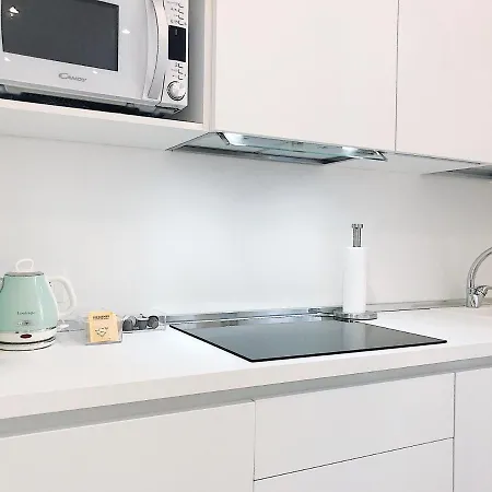 Leoncino * فيرونا