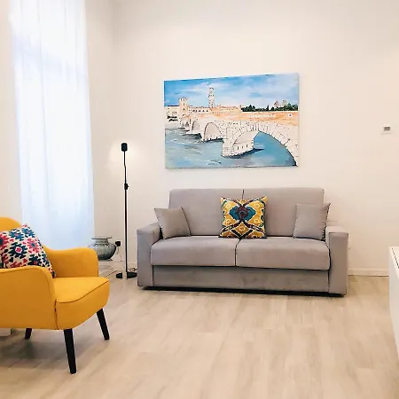 Apartment Leoncino