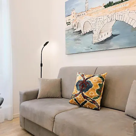 Apartment Leoncino